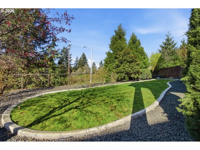 2355 TUSCANA Ave, Salem, OR 97306