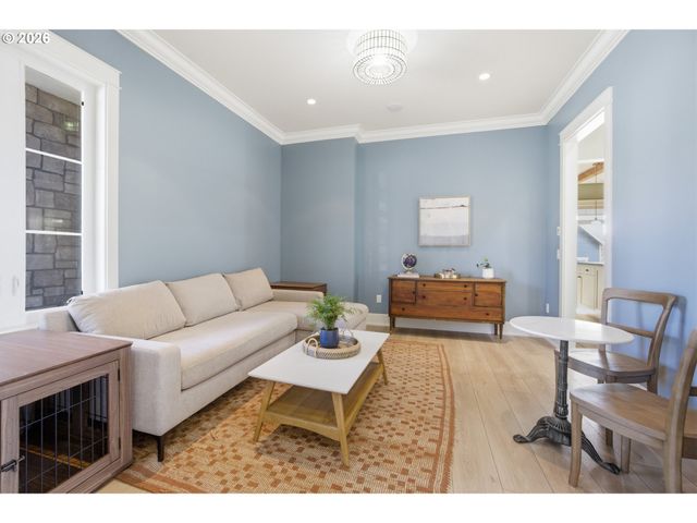 2355 TUSCANA Ave, Salem, OR 97306