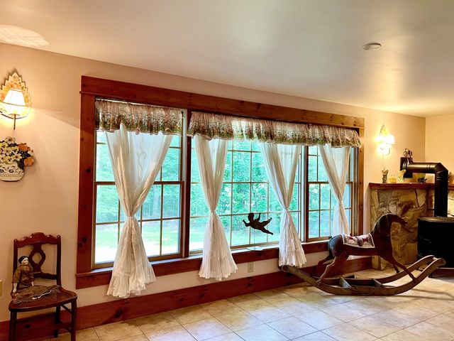 9 Templeton Turnpike, Fitzwilliam, NH 03447