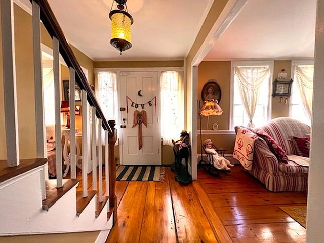 9 Templeton Turnpike, Fitzwilliam, NH 03447