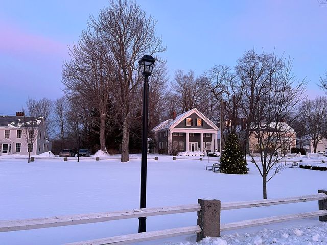 9 Templeton Turnpike, Fitzwilliam, NH 03447