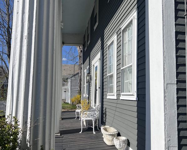 9 Templeton Turnpike, Fitzwilliam, NH 03447