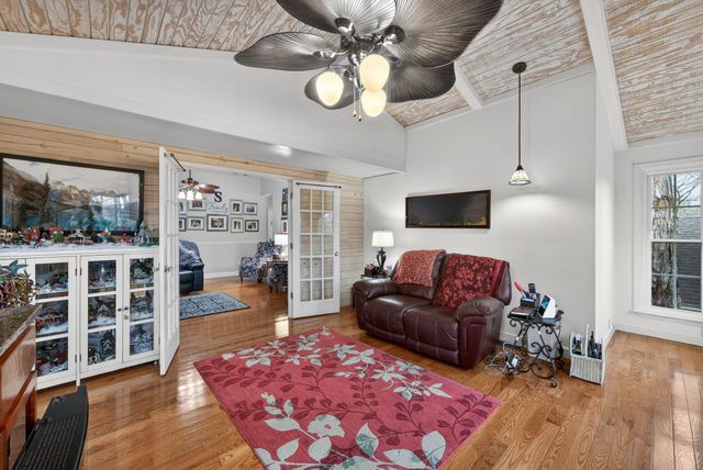 2109 Glencoe Rd, Culleoka, TN 38451