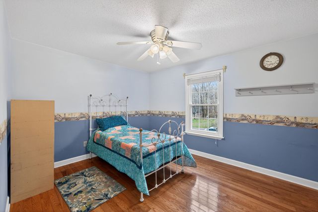 2109 Glencoe Rd, Culleoka, TN 38451