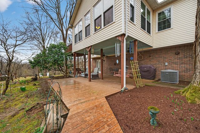 2109 Glencoe Rd, Culleoka, TN 38451