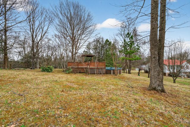 2109 Glencoe Rd, Culleoka, TN 38451