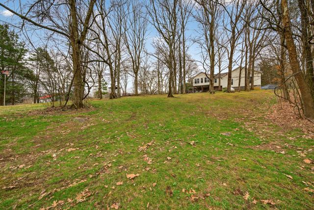 2109 Glencoe Rd, Culleoka, TN 38451