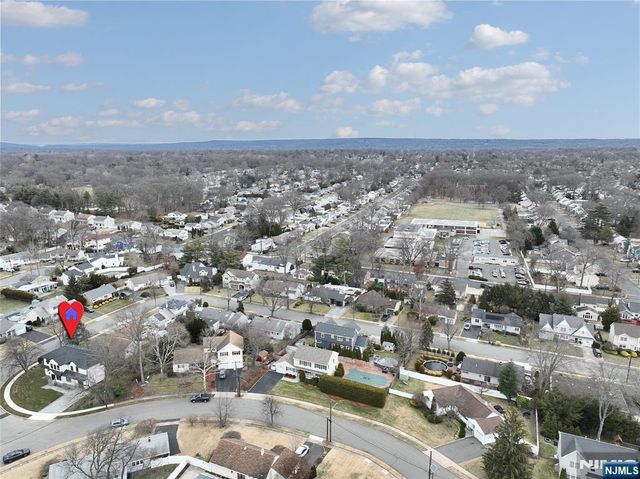 592 Fermery Drive, New Milford, NJ 07646