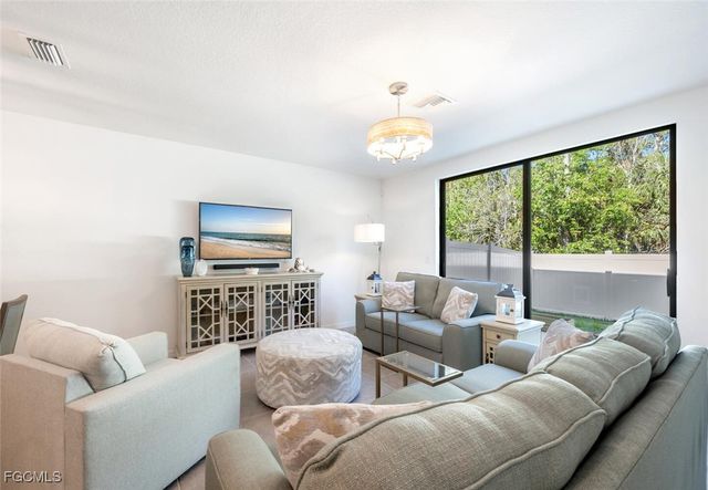 14195 Oviedo PL, Fort Myers, FL 33905