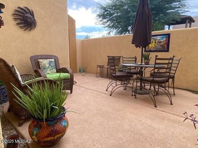 112 Post Way, Tubac, AZ 85646