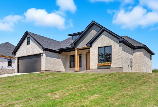 207 Michelle Dr, Beebe, AR 72012