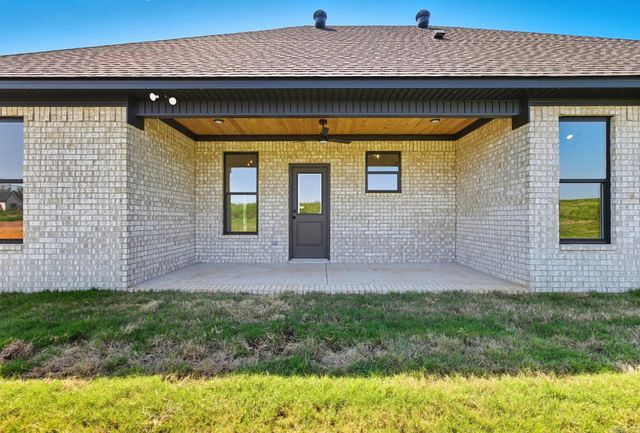 207 Michelle Dr, Beebe, AR 72012