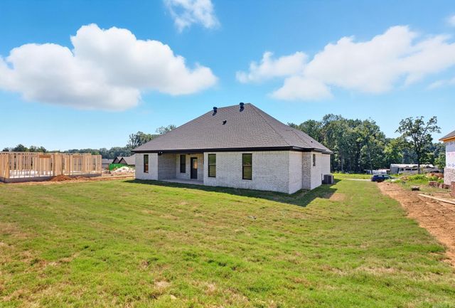 207 Michelle Dr, Beebe, AR 72012