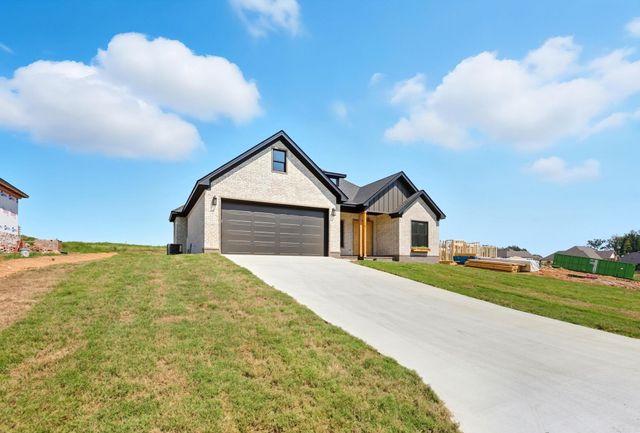 207 Michelle Dr, Beebe, AR 72012