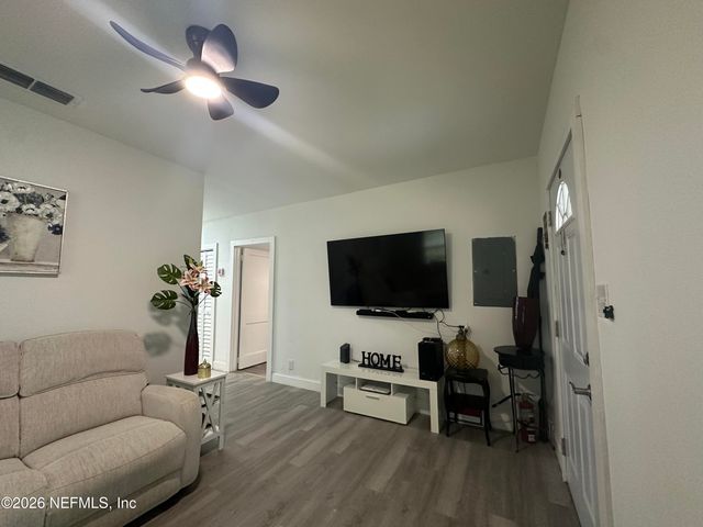 1640 W 4TH Street, Jacksonville, FL 32209