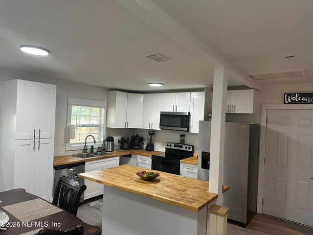 1640 W 4TH Street, Jacksonville, FL 32209