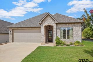9232 Villas Ct, Tyler, TX 75703