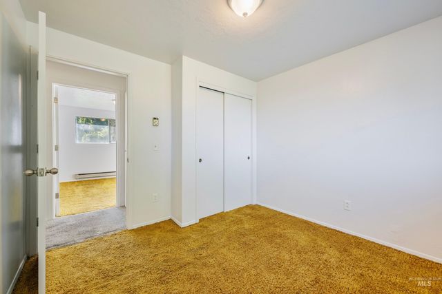 312 Carol Pl, Middleton, ID 83644