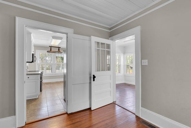 6670 New Cut Road, Inman, SC 29349