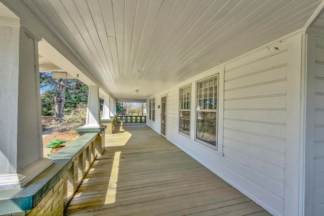 6670 New Cut Road, Inman, SC 29349