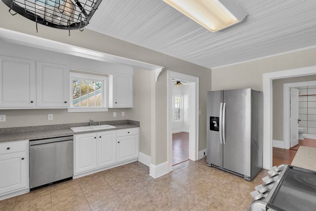 6670 New Cut Road, Inman, SC 29349