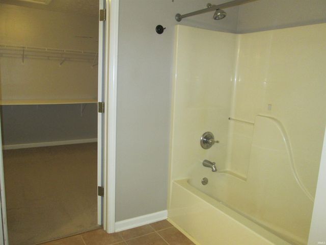 2121 Whisper Valley Drive, Lafayette, IN 47909