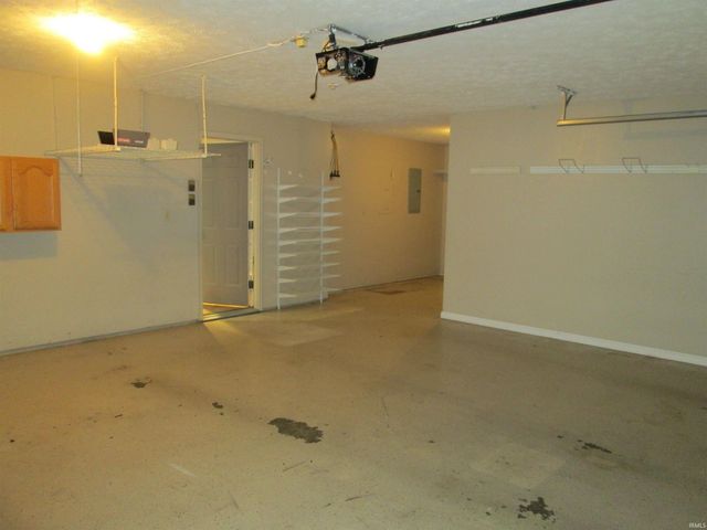 2121 Whisper Valley Drive, Lafayette, IN 47909