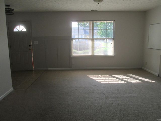 2121 Whisper Valley Drive, Lafayette, IN 47909