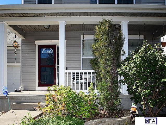 7502 N 107 Avenue, Omaha, NE 68122