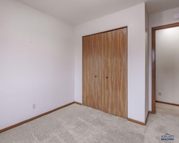 4120 PRAIRIE VIEW CT, Rapid City, SD 57701