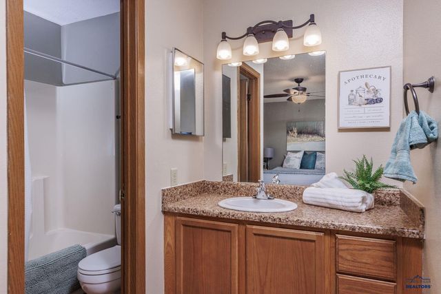 4120 PRAIRIE VIEW CT, Rapid City, SD 57701