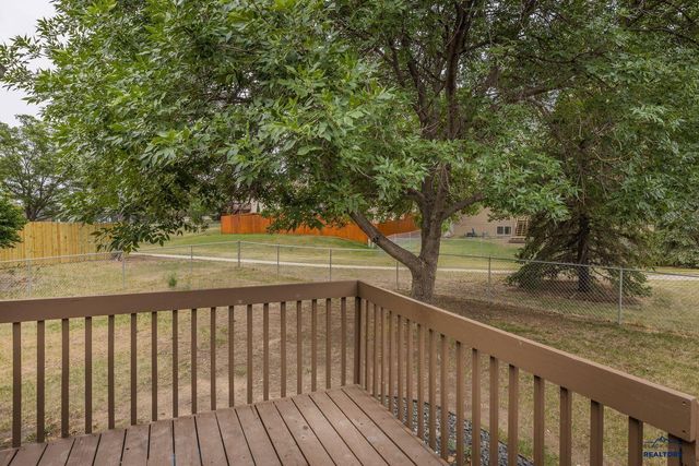 4120 PRAIRIE VIEW CT, Rapid City, SD 57701
