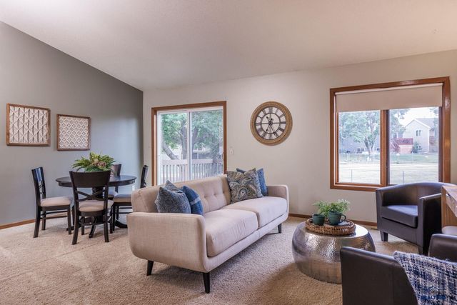 4120 PRAIRIE VIEW CT, Rapid City, SD 57701