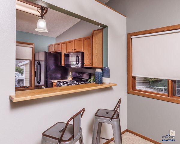 4120 PRAIRIE VIEW CT, Rapid City, SD 57701
