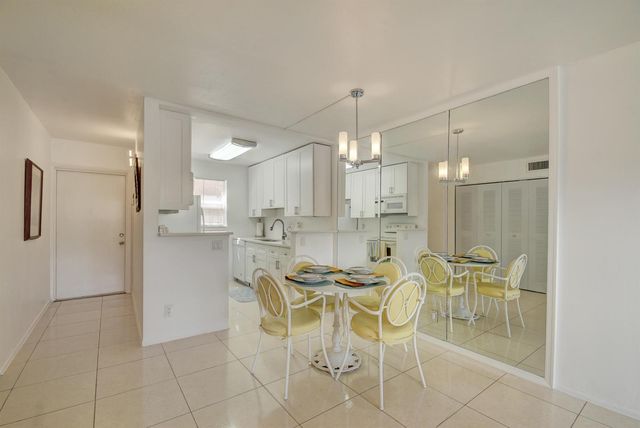 550 SW 2nd Avenue 125, Boca Raton, FL 33432