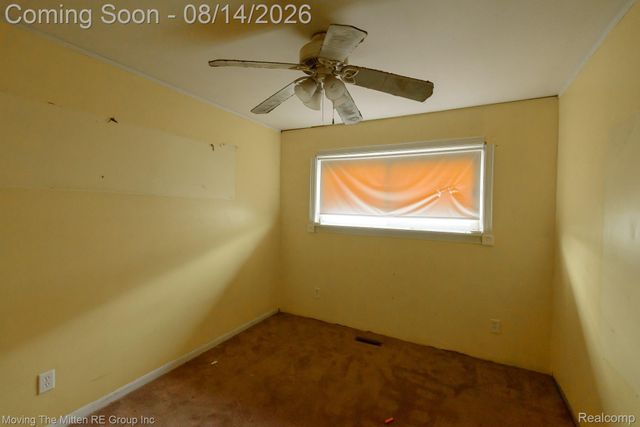 4487 Clippert Street, Dearborn Heights, MI 48125