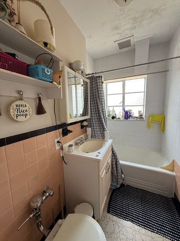 97 Strathmore Rd 10, Boston, MA 02135
