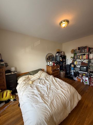 97 Strathmore Rd 10, Boston, MA 02135