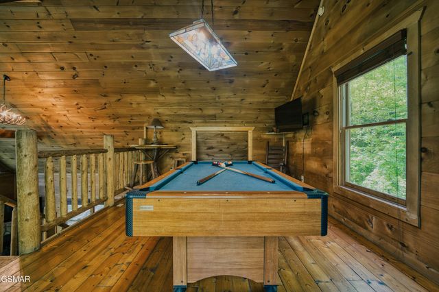 1705 Jacks Pass, Sevierville, TN 37876