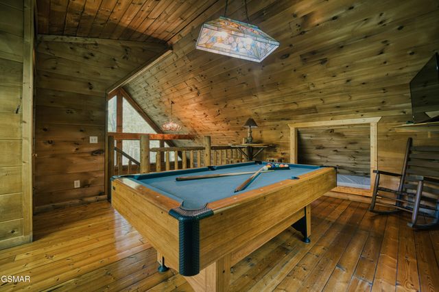 1705 Jacks Pass, Sevierville, TN 37876