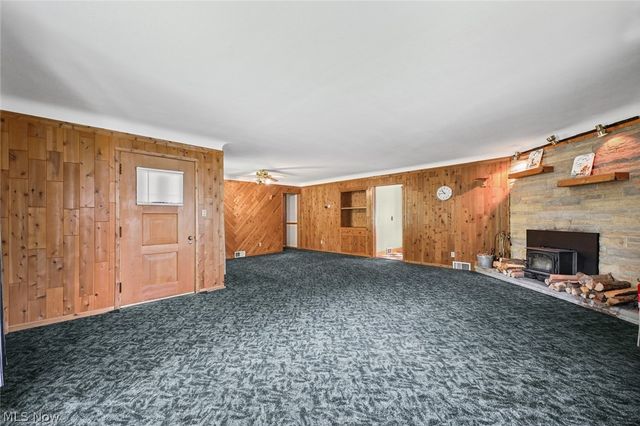 4695 W Ridgewood Drive, Parma, OH 44134