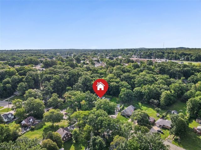 4695 W Ridgewood Drive, Parma, OH 44134
