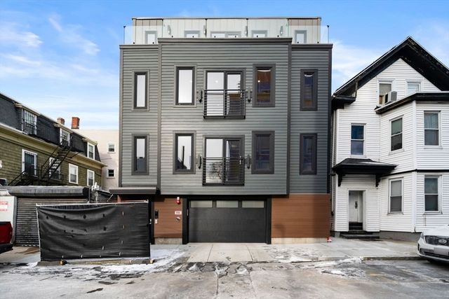 6 Devine Way 2, Boston, MA 02127