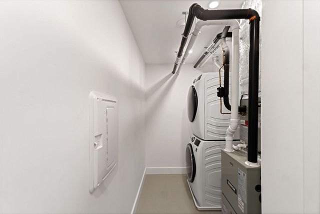 6 Devine Way 2, Boston, MA 02127