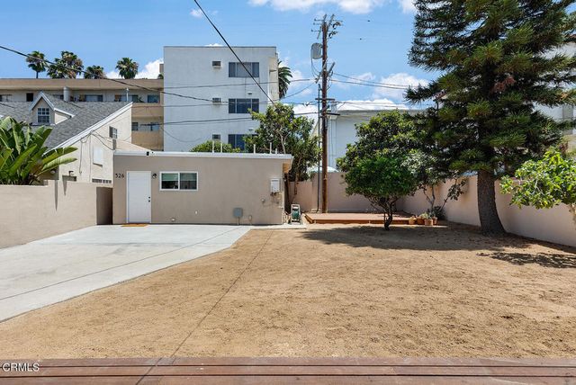 524 N Edinburgh Avenue, Los Angeles, CA 90048