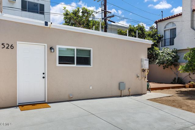 524 N Edinburgh Avenue, Los Angeles, CA 90048