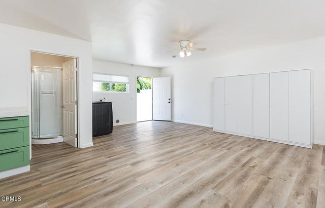 524 N Edinburgh Avenue, Los Angeles, CA 90048