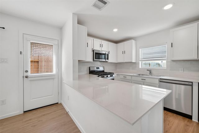 3039 Ash Ray Drive, Katy, TX 77493