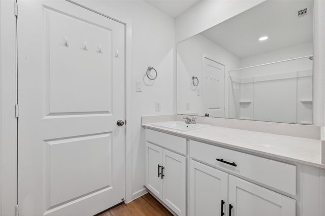 3039 Ash Ray Drive, Katy, TX 77493