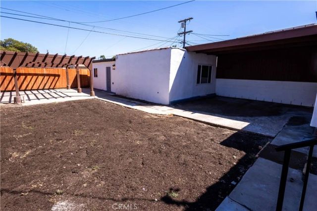 7710 S Halldale Avenue, Los Angeles, CA 90047